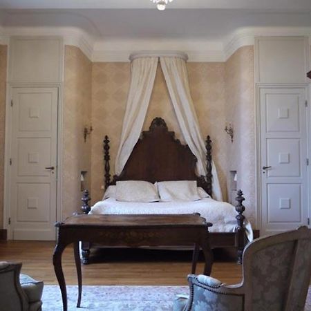 فندق كورسول-سور-مارفي  Chateau Francois D'O الغرفة الصورة